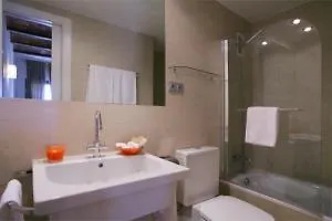 Aspasios Las Ramblas Apartments Barcelona